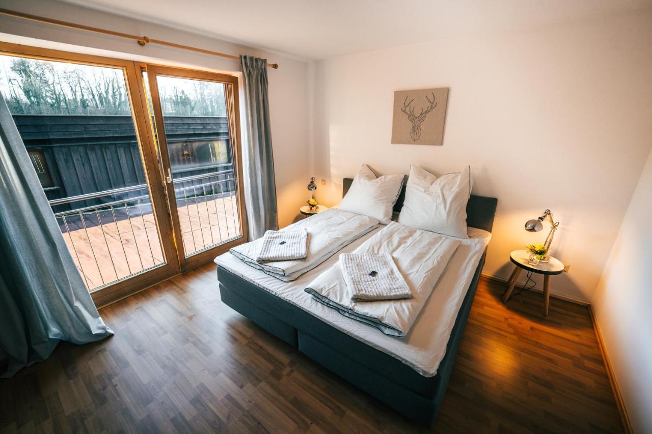Schutzenwirt Im Eichental Hotel พรีนอัมคิมซี ภายนอก รูปภาพ